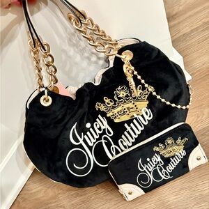 NWT viral Juicy Couture THE KEY TO JUICY Hobo Bag and wallet